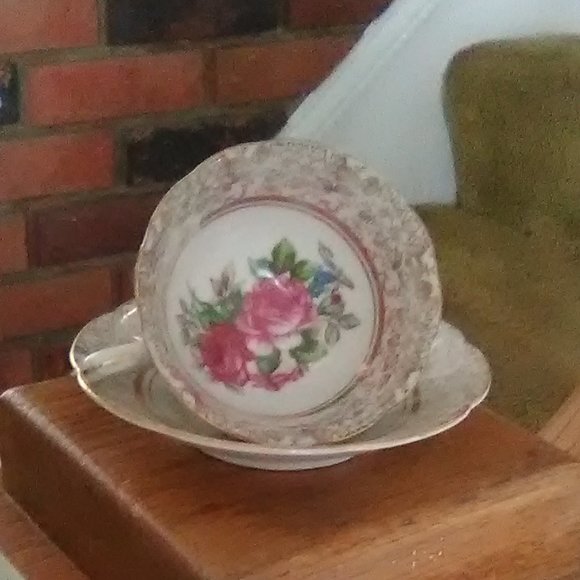 Rose Cup & Saucer - Picture 3 of 6